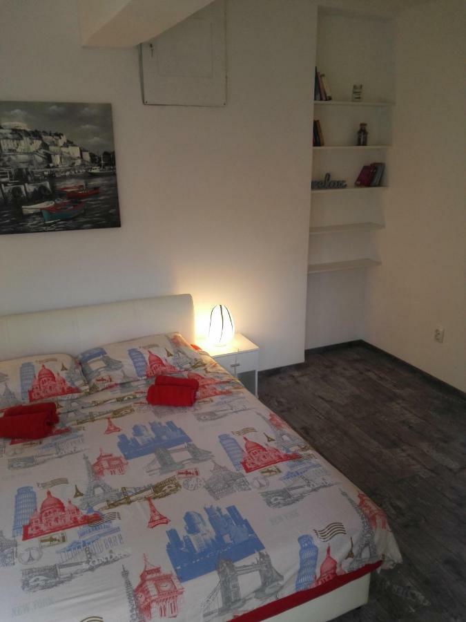 Apartment "M&M" Free Parking ソリン エクステリア 写真